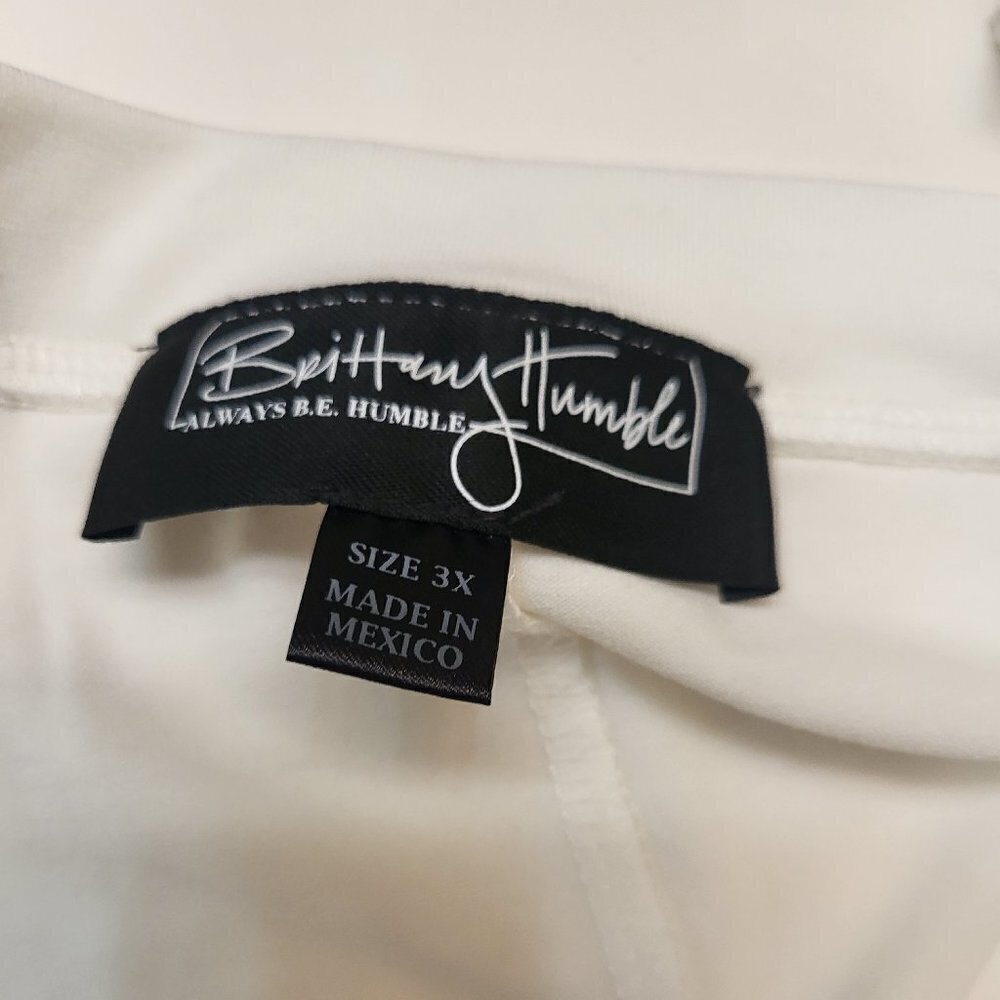 NWOT Brittany Humble Off-Shoulder Jumpsuit White & Navy Size 3X - Picture 11 of 13